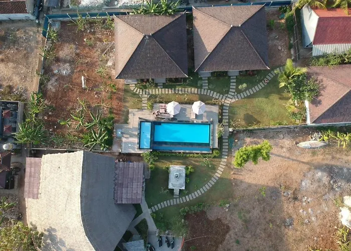 Ampel Lembongan Hostel *